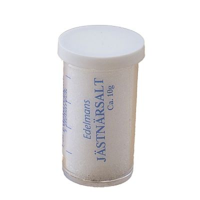 Edelmans Jästnärsalt – näring för vinjäsning.